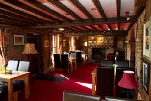 Отель The Royal Oak Лидней Экстерьер фото